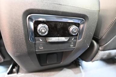 Chevrolet Tahoe 2026 - Thumbnail 29