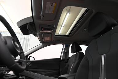 Hyundai Elantra 2026 - Thumbnail 11