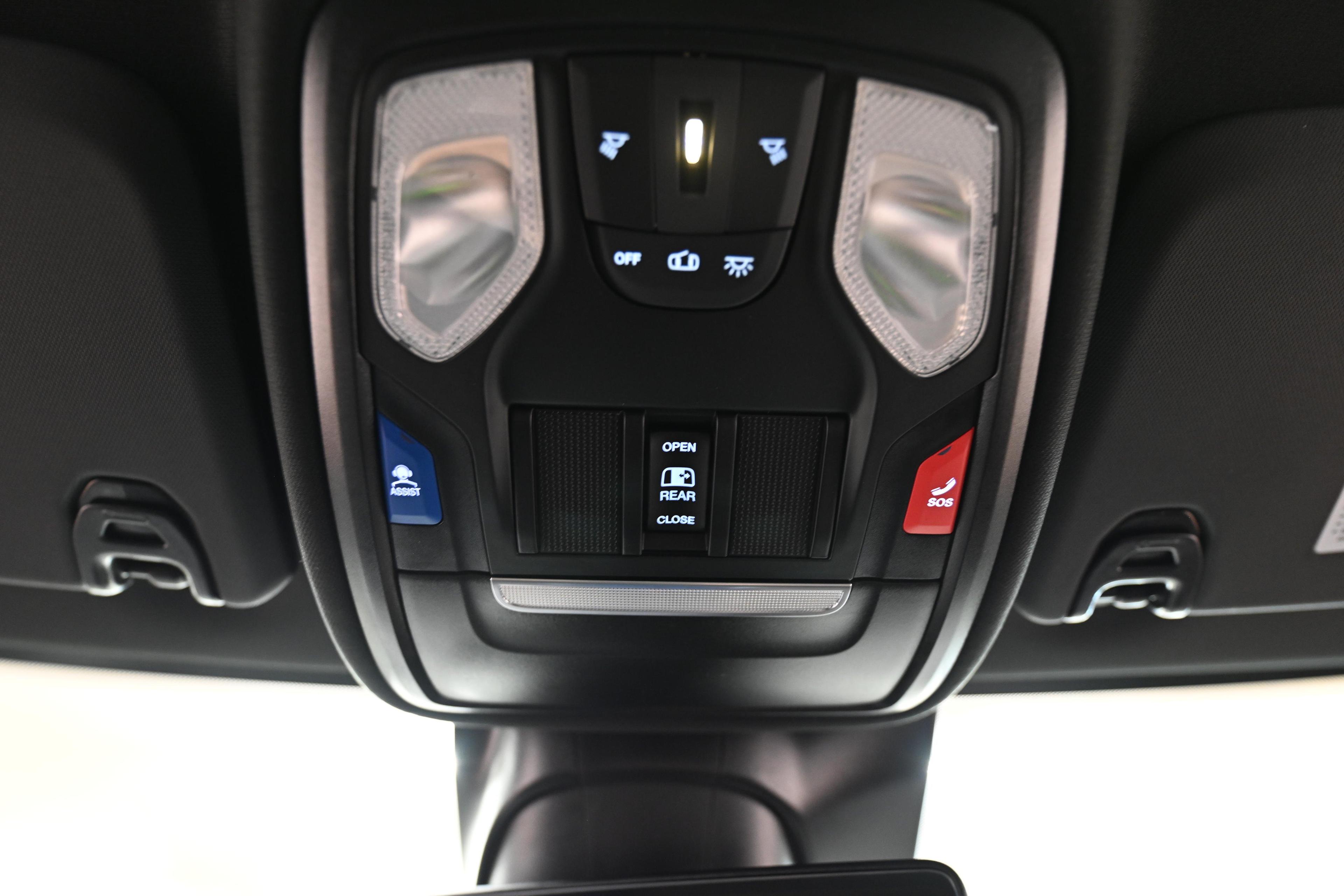 RAM 2500 2026 - Image 16