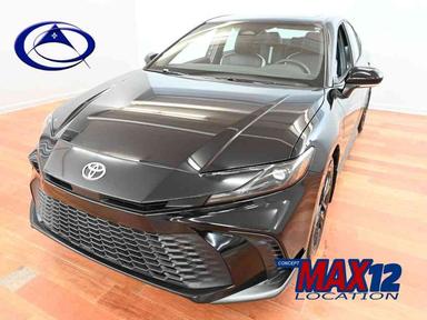 Toyota Camry 2025 - Thumbnail 3
