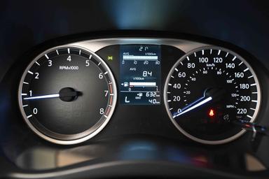 Nissan KICKS PLAY 2025 - Thumbnail 16