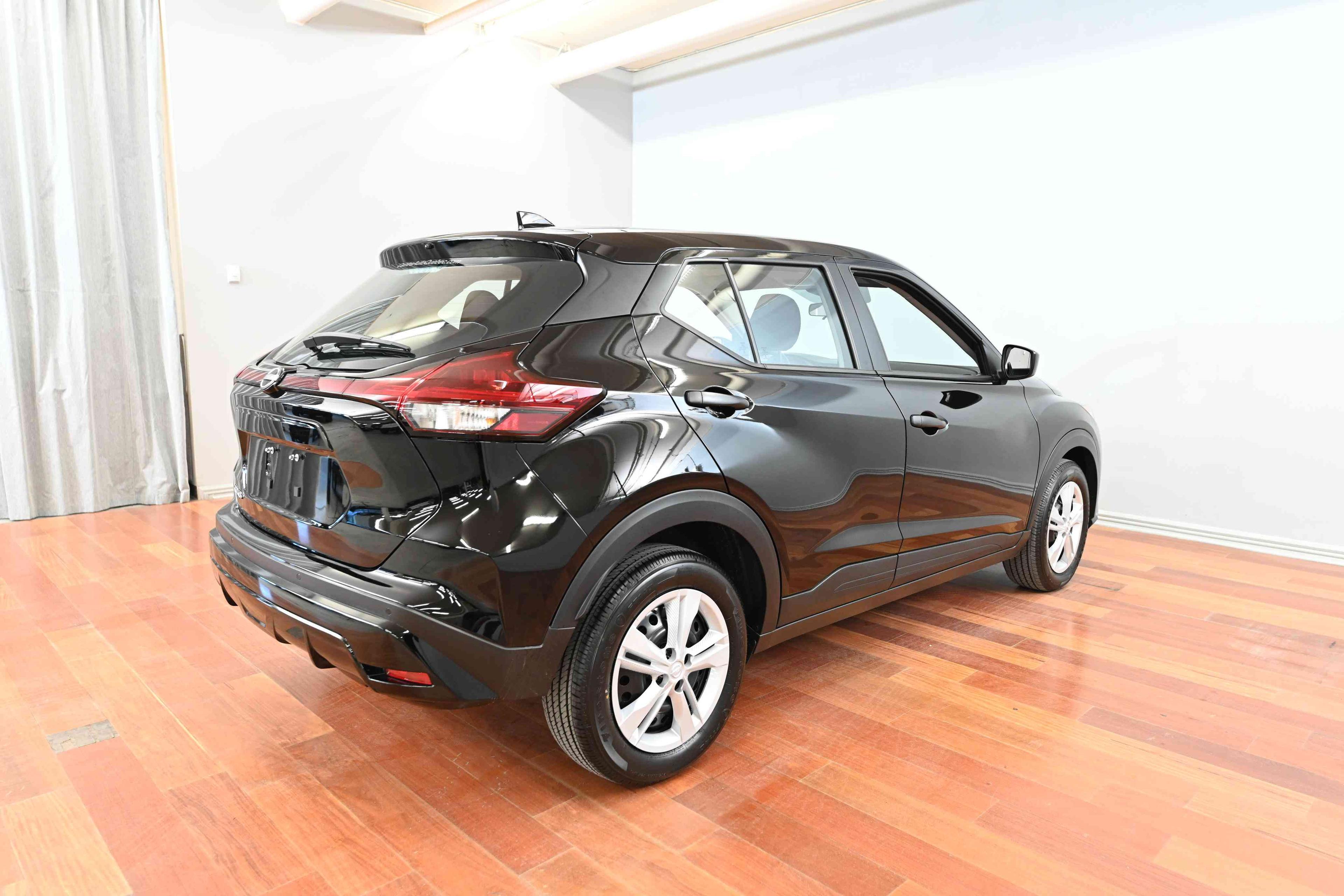 Nissan KICKS PLAY 2025 - Image 10