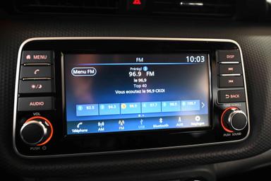 Nissan KICKS PLAY 2025 - Thumbnail 19