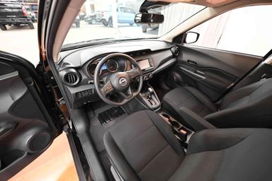 Nissan KICKS PLAY 2025 - Thumbnail 12