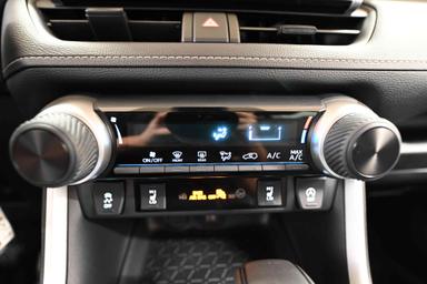 Toyota RAV4 2024 - Thumbnail 16