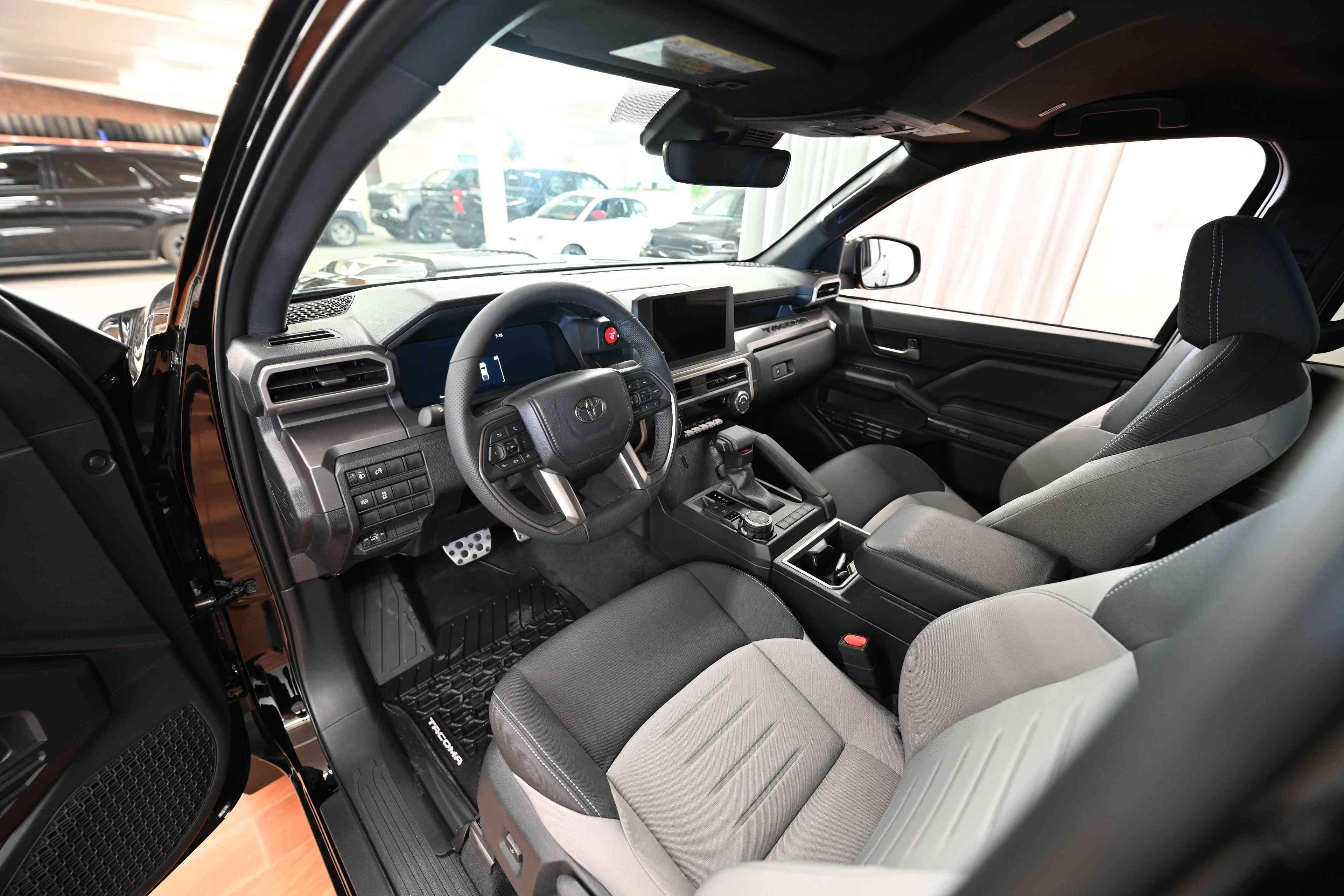 Toyota Tacoma 2025 - Image 12