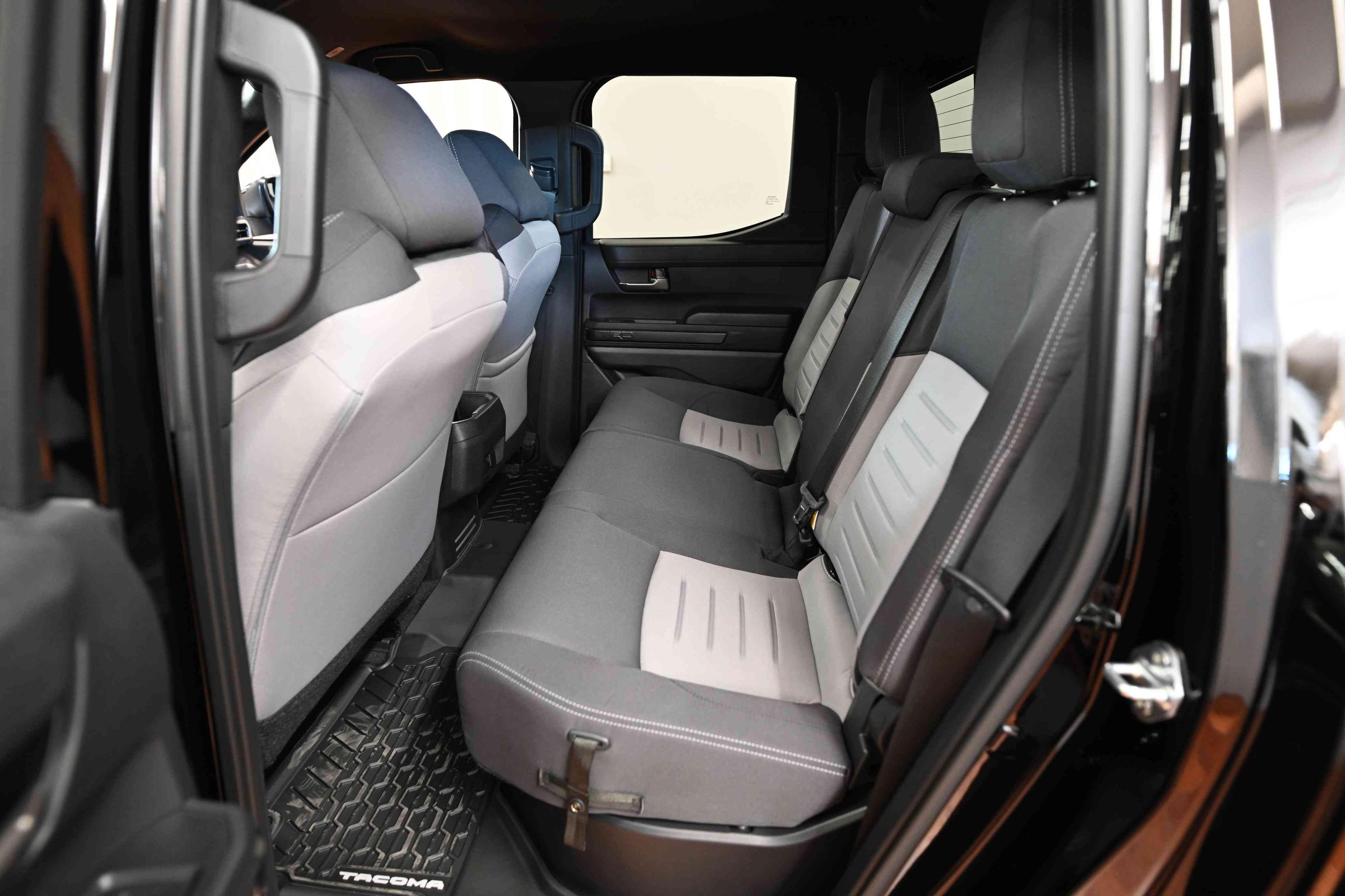 Toyota Tacoma 2025 - Image 15