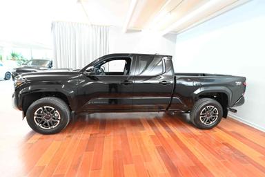 Toyota Tacoma 2025 - Thumbnail 4