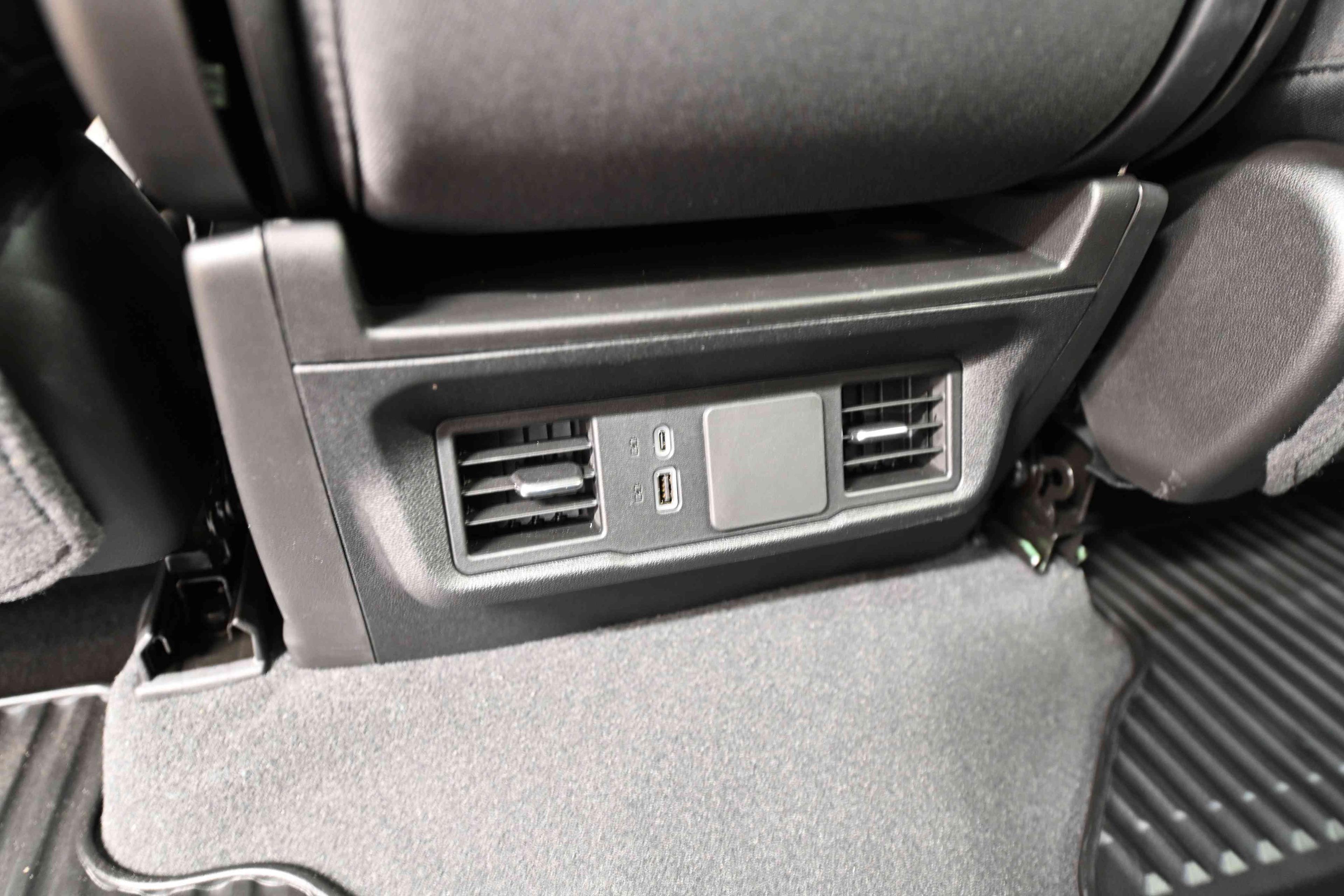 Chevrolet Silverado 1500 2025 - Image 21