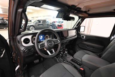 Jeep Wrangler 2024 - Thumbnail 10