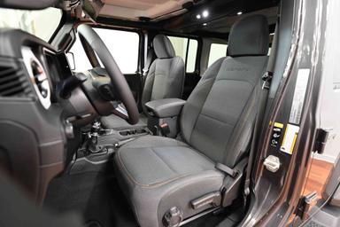 Jeep Wrangler 2024 - Thumbnail 11