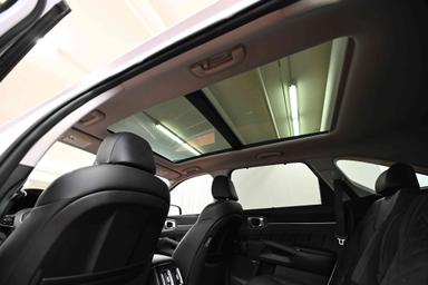 Kia Sorento 2022 - Thumbnail 14