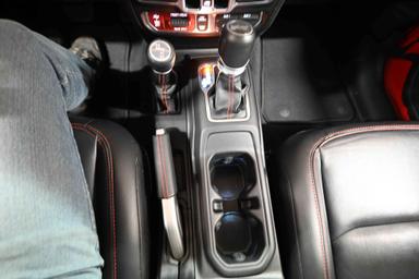Jeep Wrangler 4-Door 2023 - Thumbnail 17