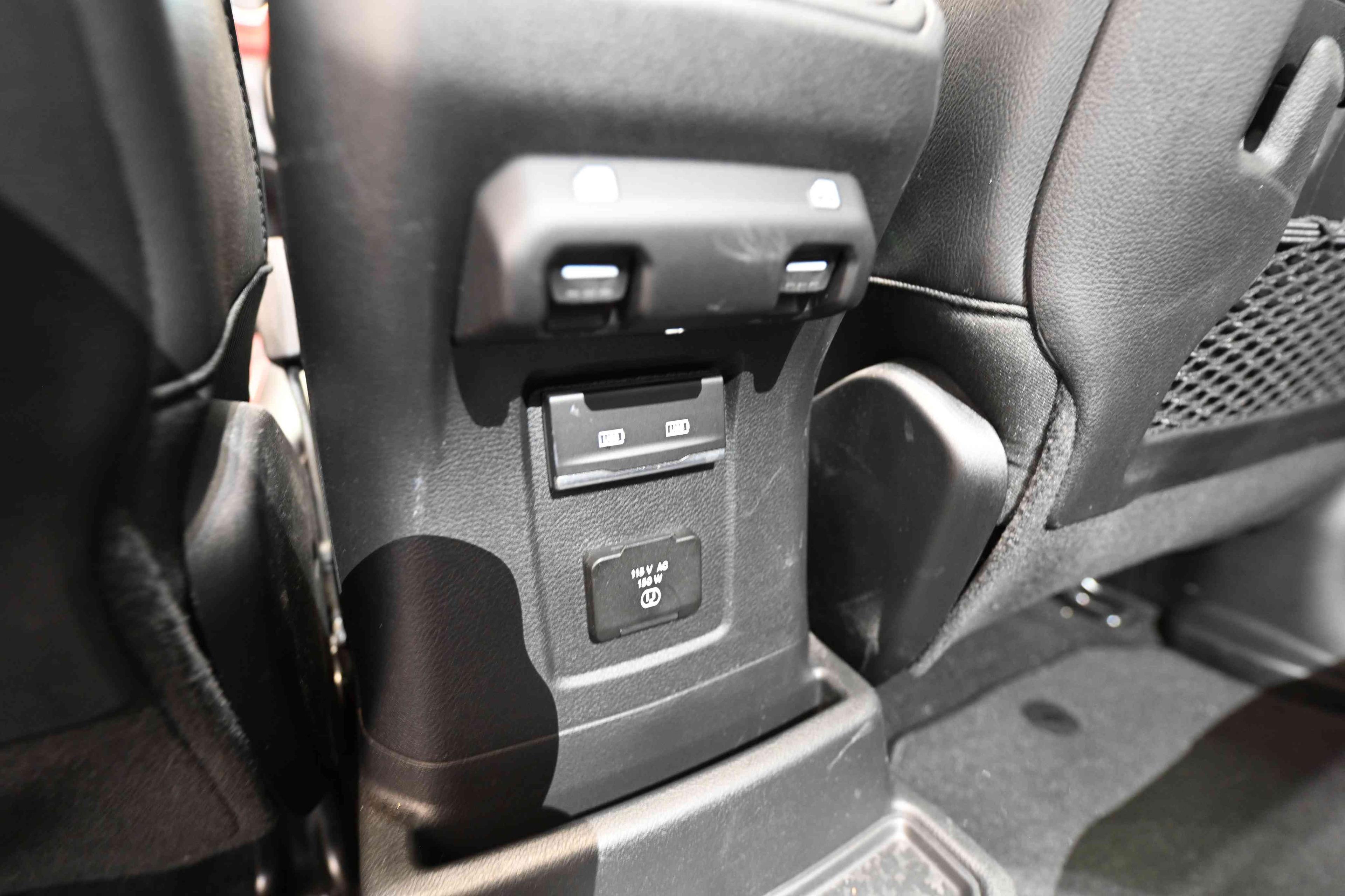 Jeep Wrangler 4-Door 2023 - Image 19