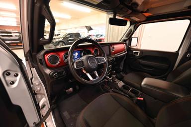 Jeep Wrangler 2023 - Thumbnail 12