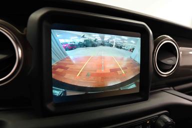 Jeep Wrangler 2023 - Thumbnail 21