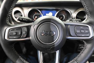 Jeep Wrangler 2023 - Thumbnail 15