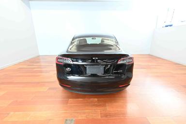 Tesla Model 3 2023 - Thumbnail 7