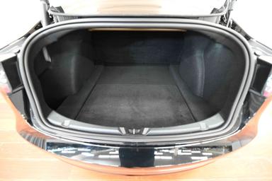 Tesla Model 3 2023 - Thumbnail 8