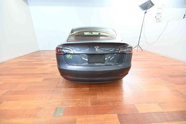 Tesla Model 3 2023 - Thumbnail 7