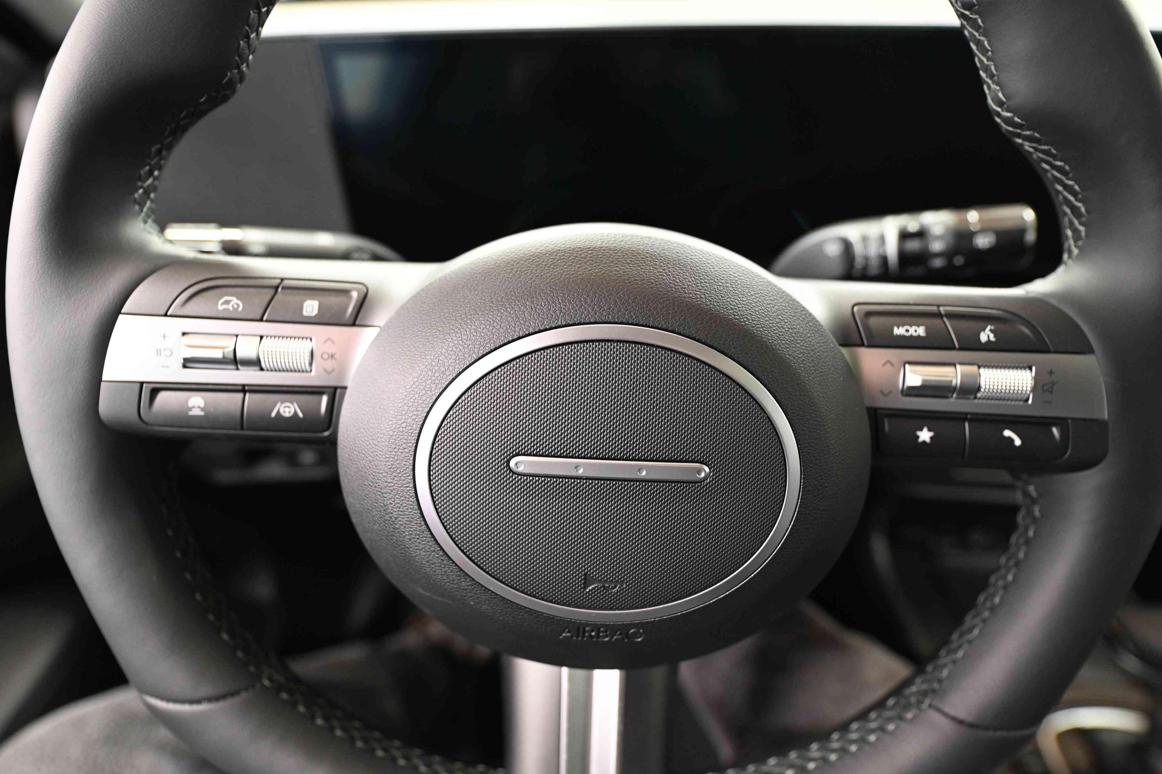Hyundai Kona 2024 - Image 18