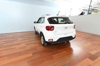 Hyundai Venue 2024 - Thumbnail 6