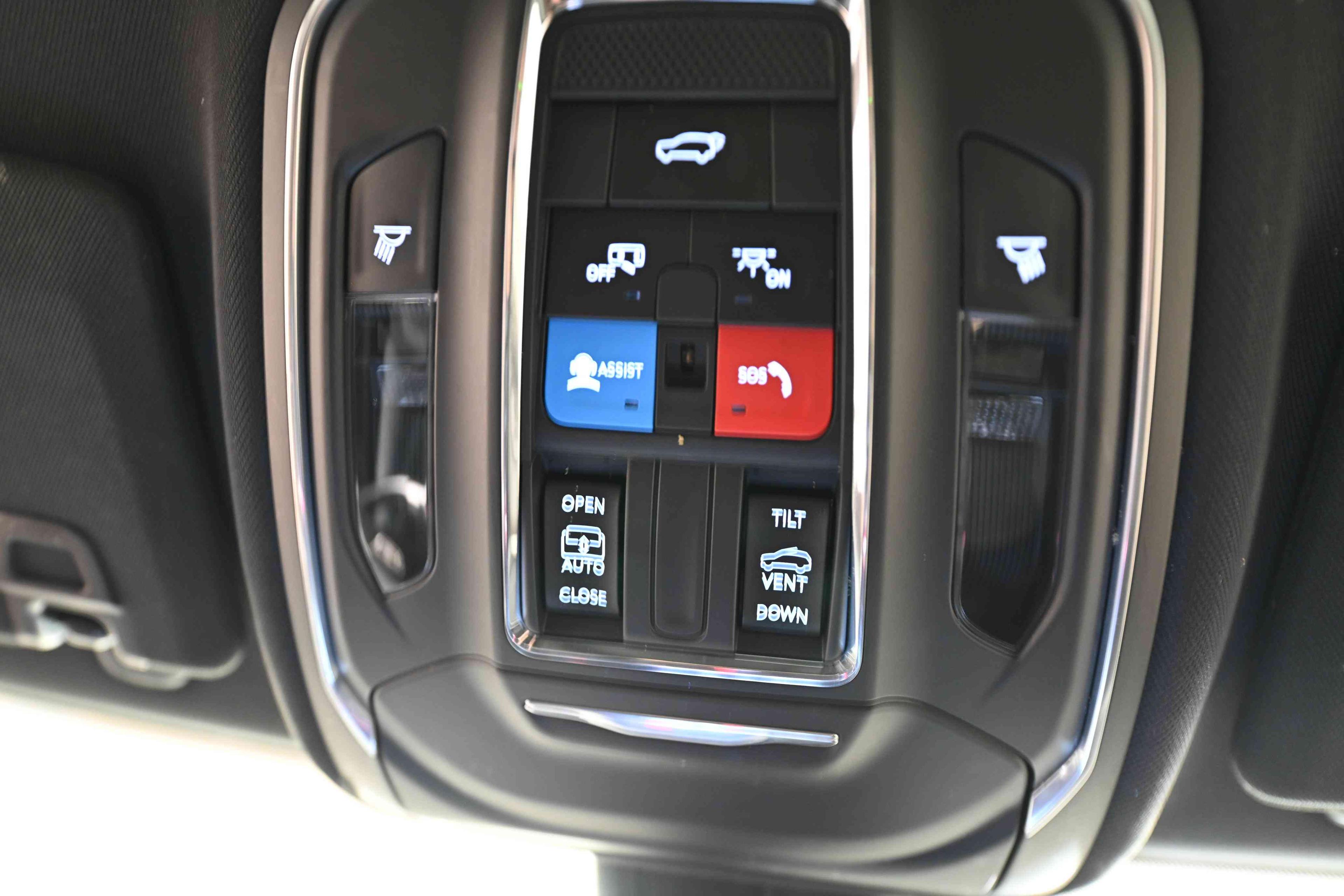 Jeep Grand Cherokee 2024 - Image 22