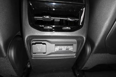 Jeep Grand Cherokee 2024 - Thumbnail 24