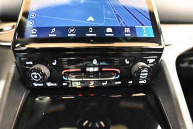 Jeep Grand Cherokee 2025 - Thumbnail 19