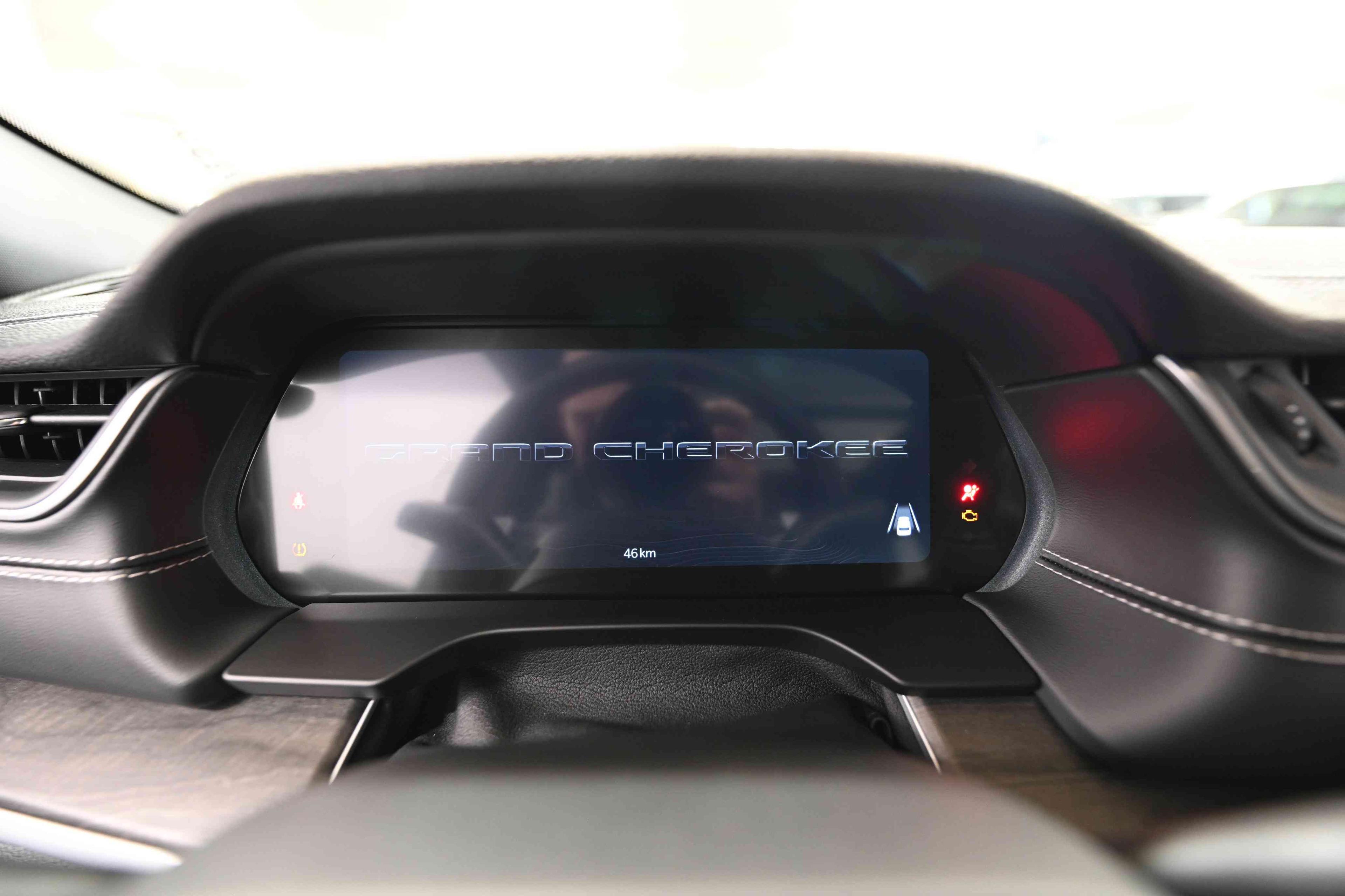 Jeep Grand Cherokee 2025 - Image 16