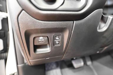 RAM Ram 1500 2025 - Thumbnail 22