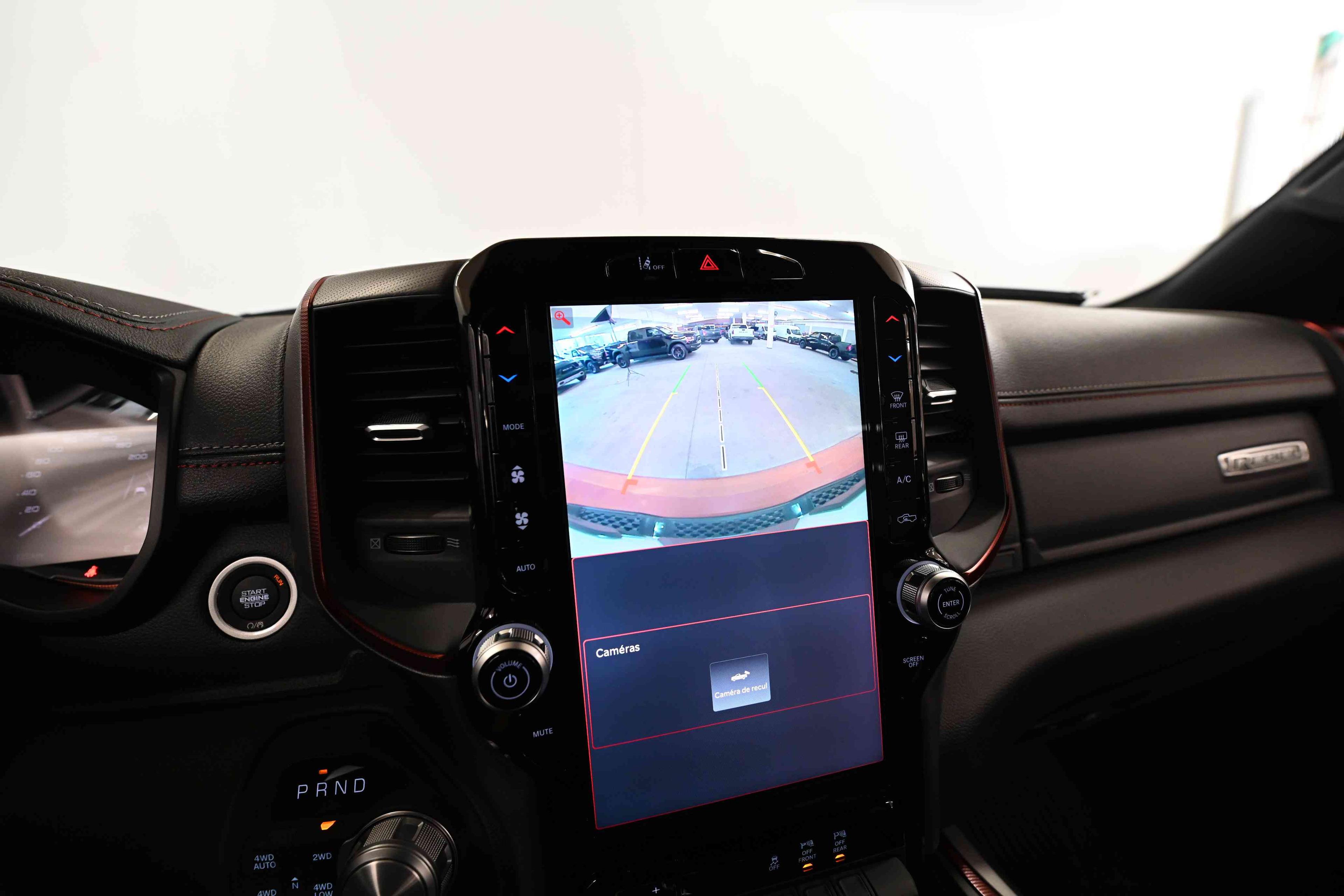 RAM Ram 1500 2025 - Image 21