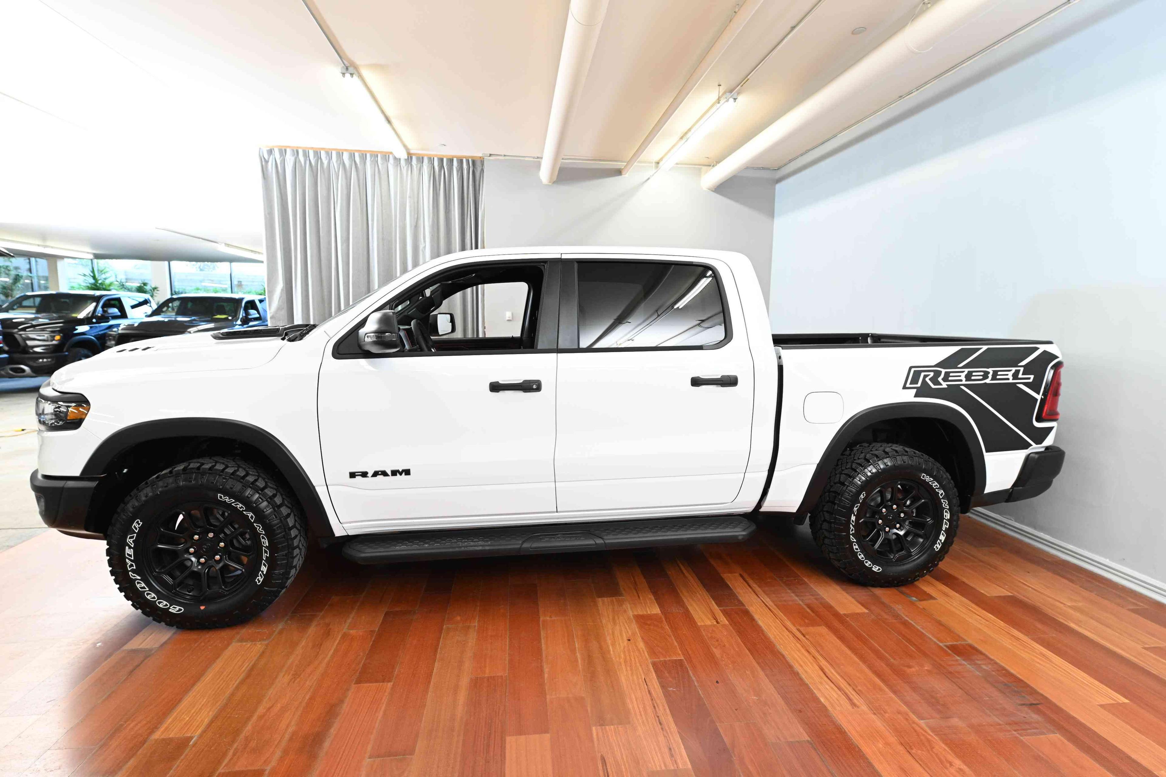 RAM Ram 1500 2025 - Image 5