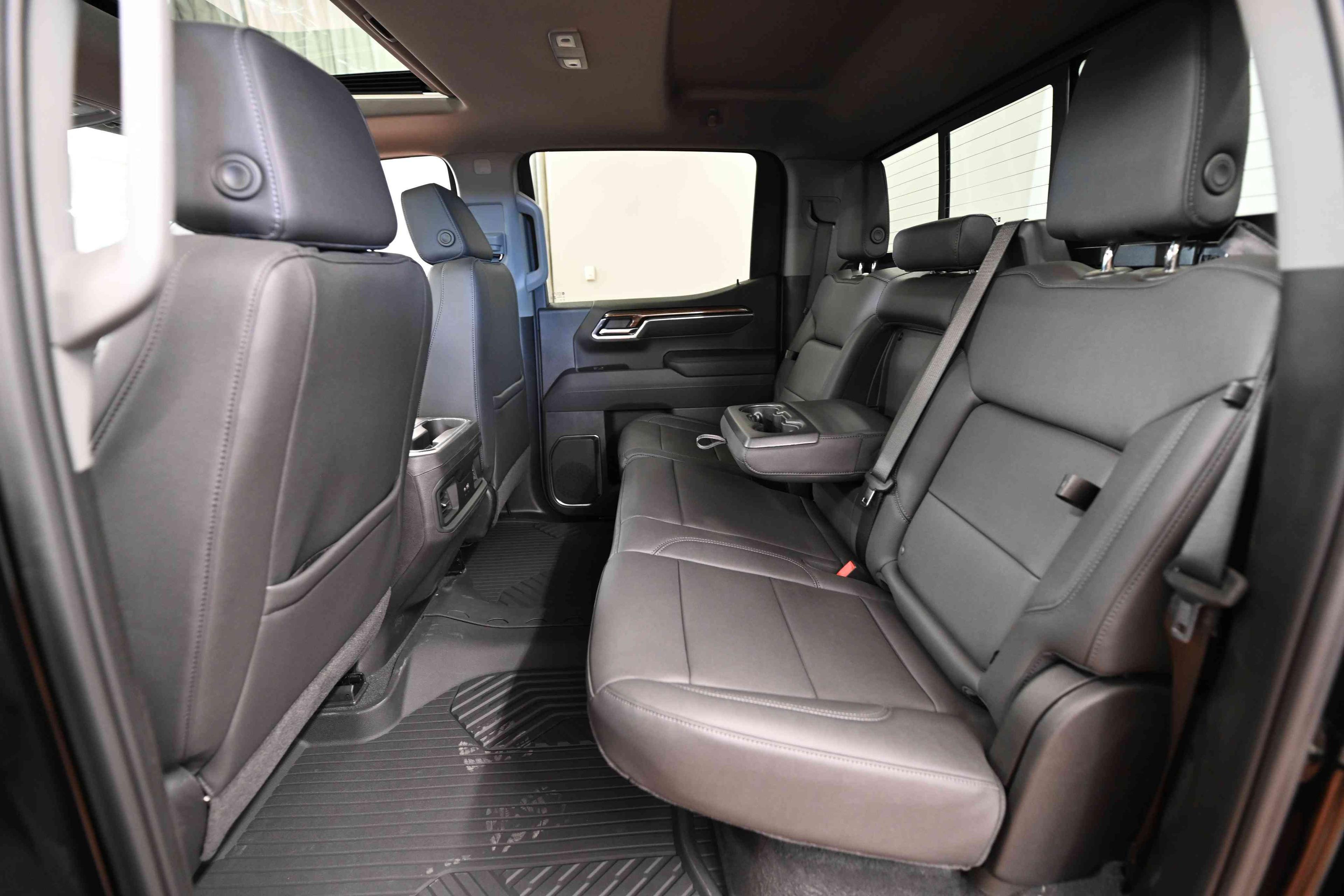 Chevrolet TRAILBOSS 2025 - Image 16