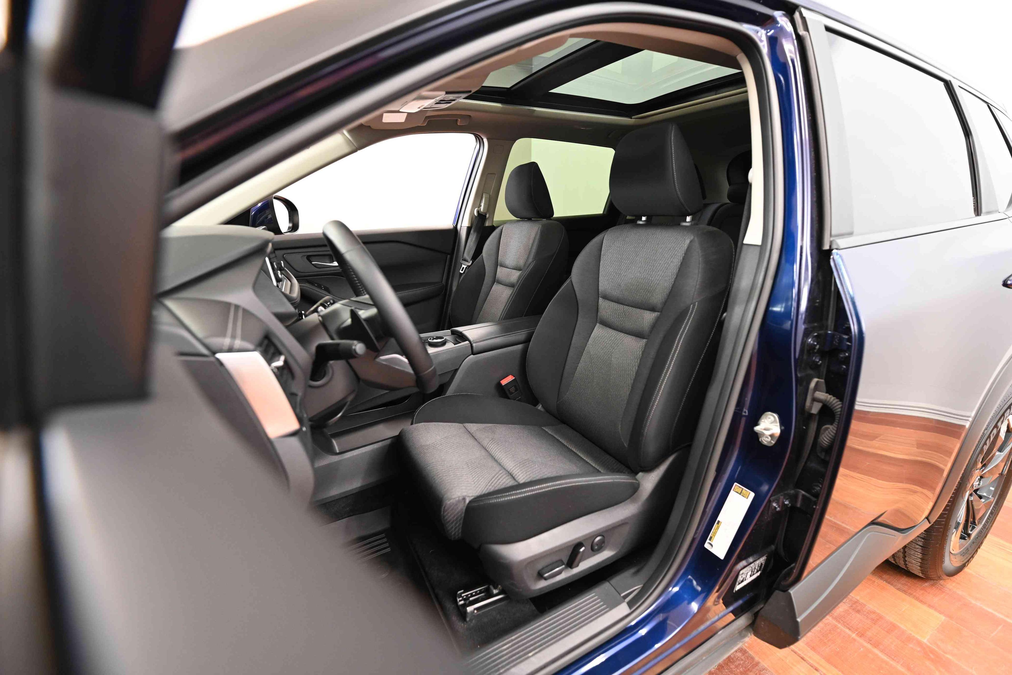 Nissan Rogue 2025 - Image 13