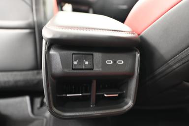 Dodge Charger 2-Door 2026 - Thumbnail 27