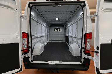 Ram ProMaster Cargo Van 2026 - Thumbnail 7